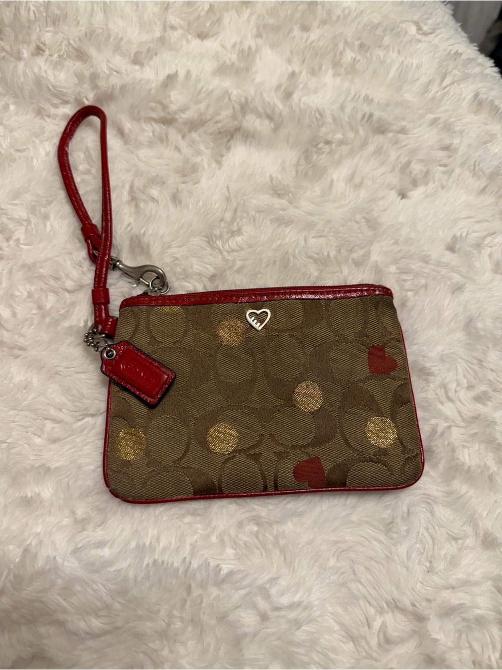Coach Poppy Signature Hearts Gold Dot Wristlet Red Leather Y2K